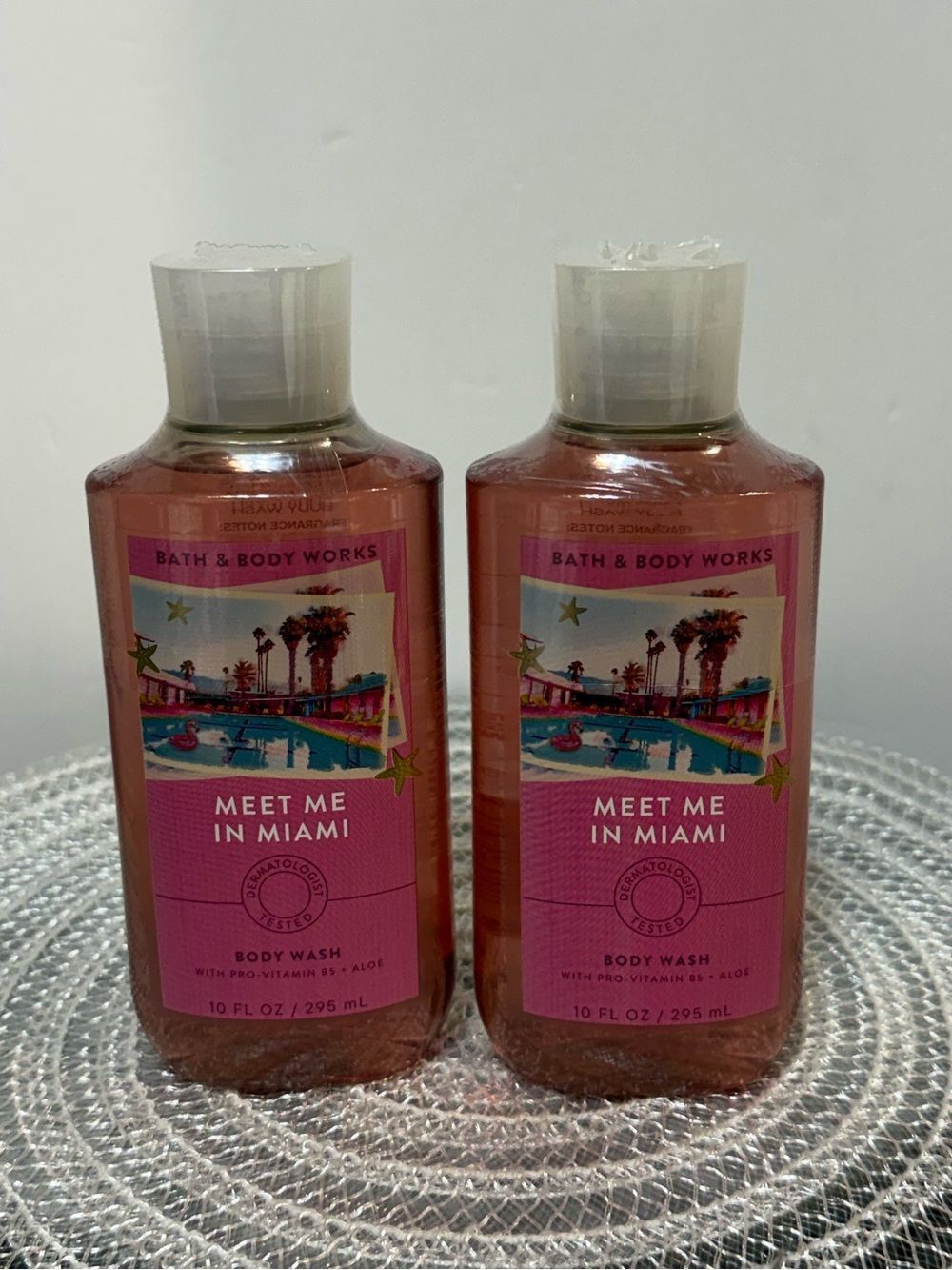 BBW Meet Me In Miami Body Wash Set of 2 NWT